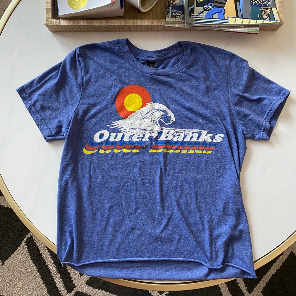 🍀 2/$22 Outer Banks Soft Lightweight Tee